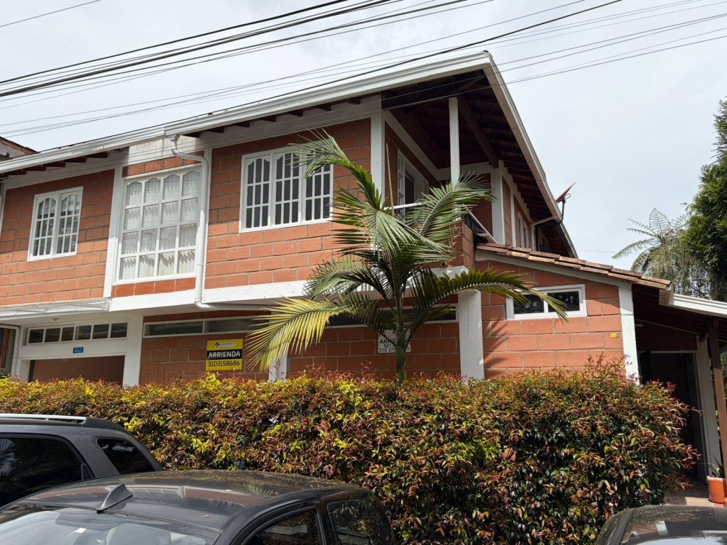 3BR House in El carmen (145 m²)
