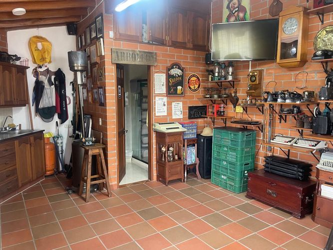 Casa de 5 alcobas en venta en La Ceja, 1315 m² · foto 11 de 24