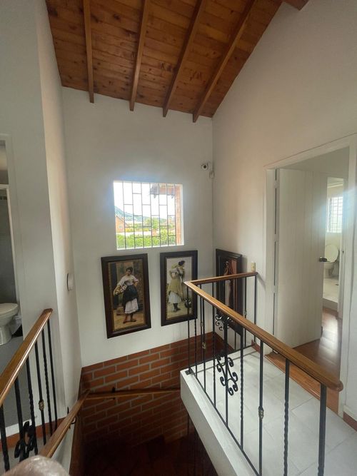 Casa de 5 alcobas en venta en La Ceja, 1315 m² · foto 14 de 24