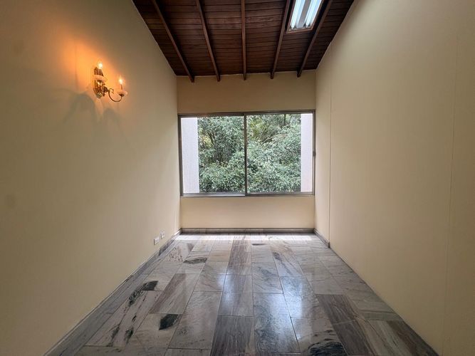 Apartamento de 3 alcobas en venta en El Poblado, Medellín, 147 m² · foto 10 de 15