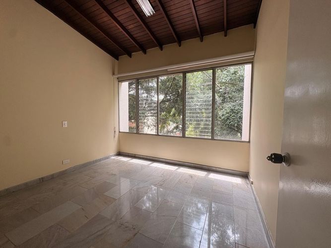 Apartamento de 3 alcobas en venta en El Poblado, Medellín, 147 m² · foto 7 de 15