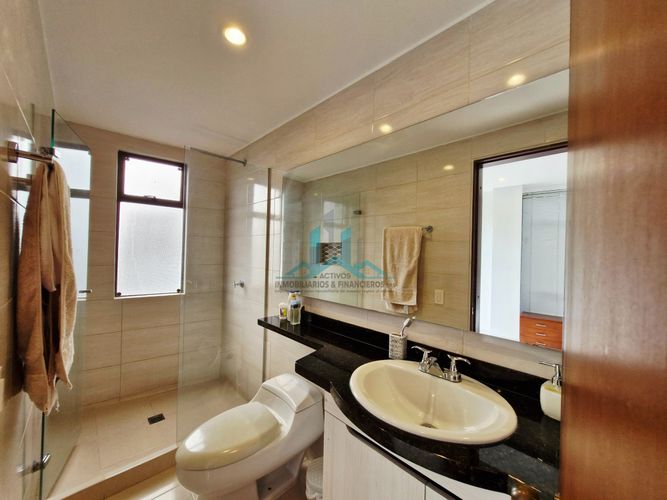 Casa de 4 alcobas en venta en Bosques De Peñalisa, Ricaurte, 340 m² · foto 11 de 24