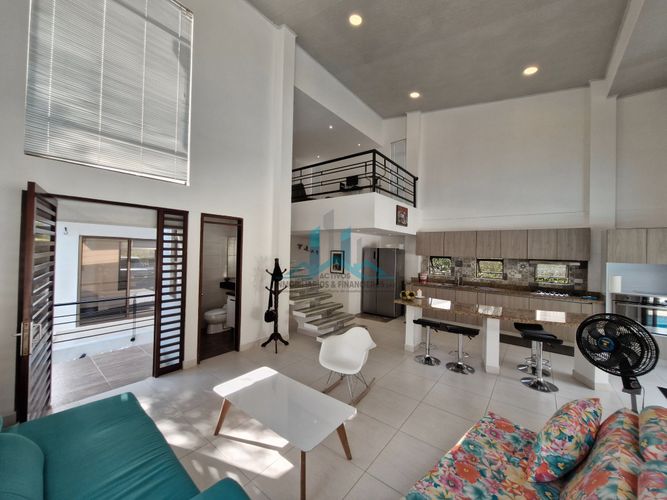 Casa de 4 alcobas en venta en Bosques De Peñalisa, Ricaurte, 340 m² · foto 8 de 24
