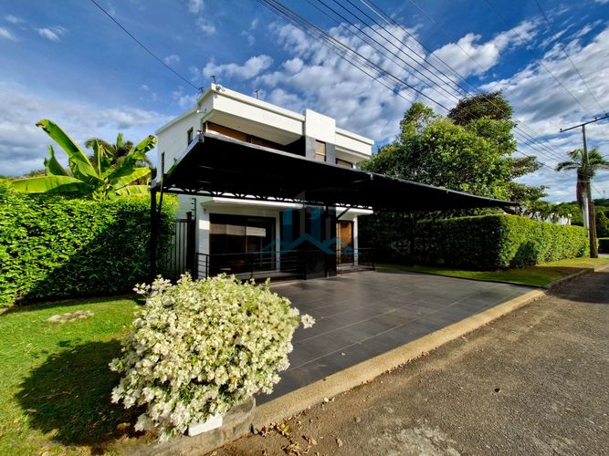 Casa de 4 alcobas en arriendo en Bosques De Peñalisa, Ricaurte, 340 m² · foto 24 de 24