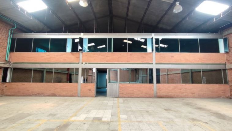 Bodega en Arriendo en Montevideo, Bogotá