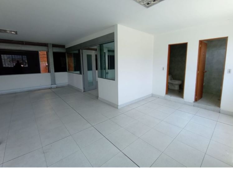 Bodega en Arriendo en Montevideo, Bogotá