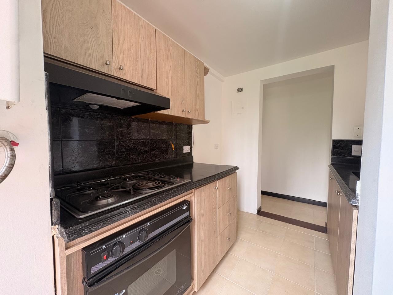 Apartamento en venta en El Poblado, Medellín · foto 6 de 13