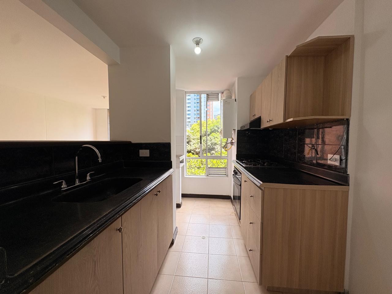 Apartamento en venta en El Poblado, Medellín · foto 4 de 13