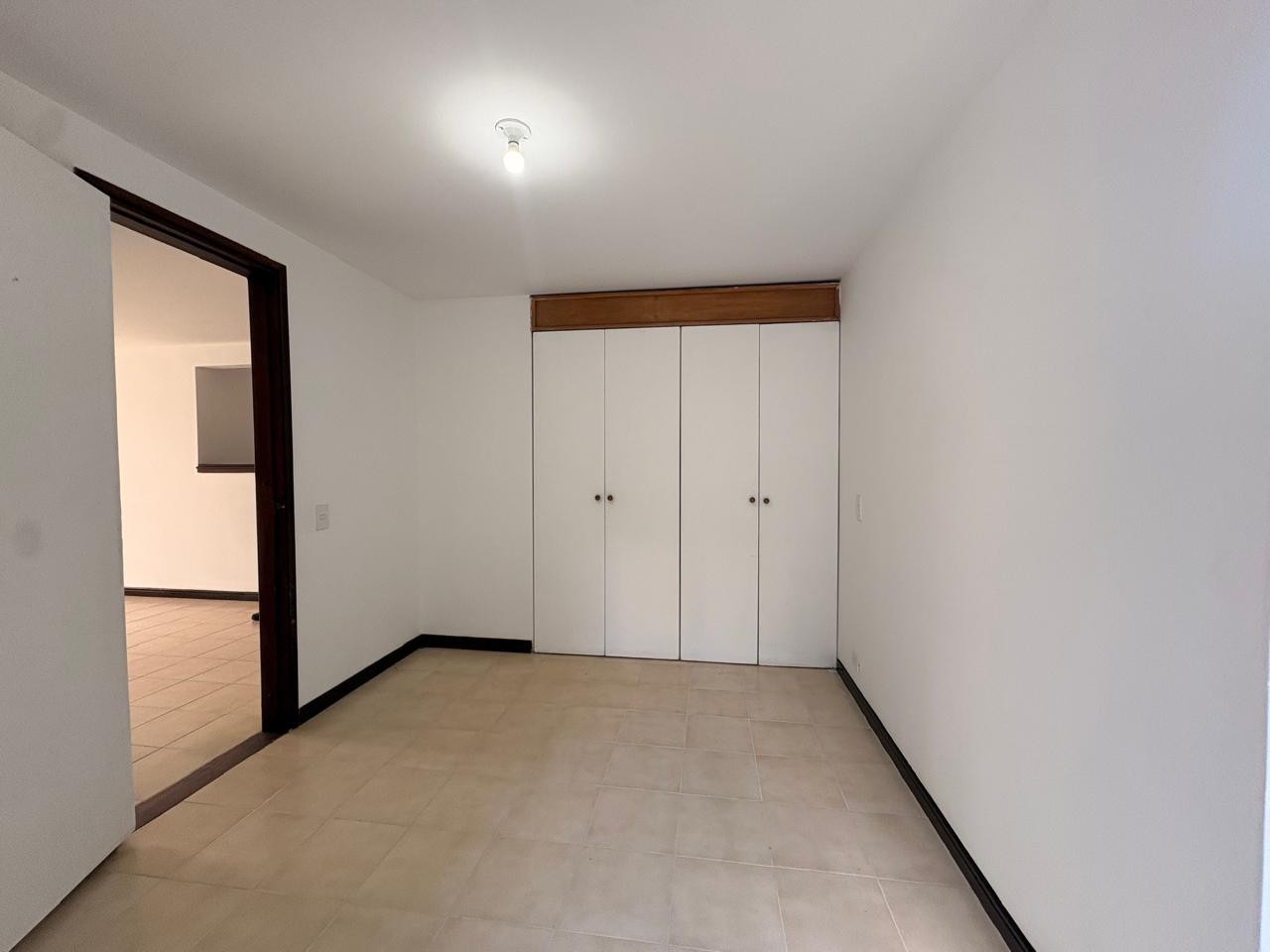 Apartamento en venta en El Poblado, Medellín · foto 9 de 13