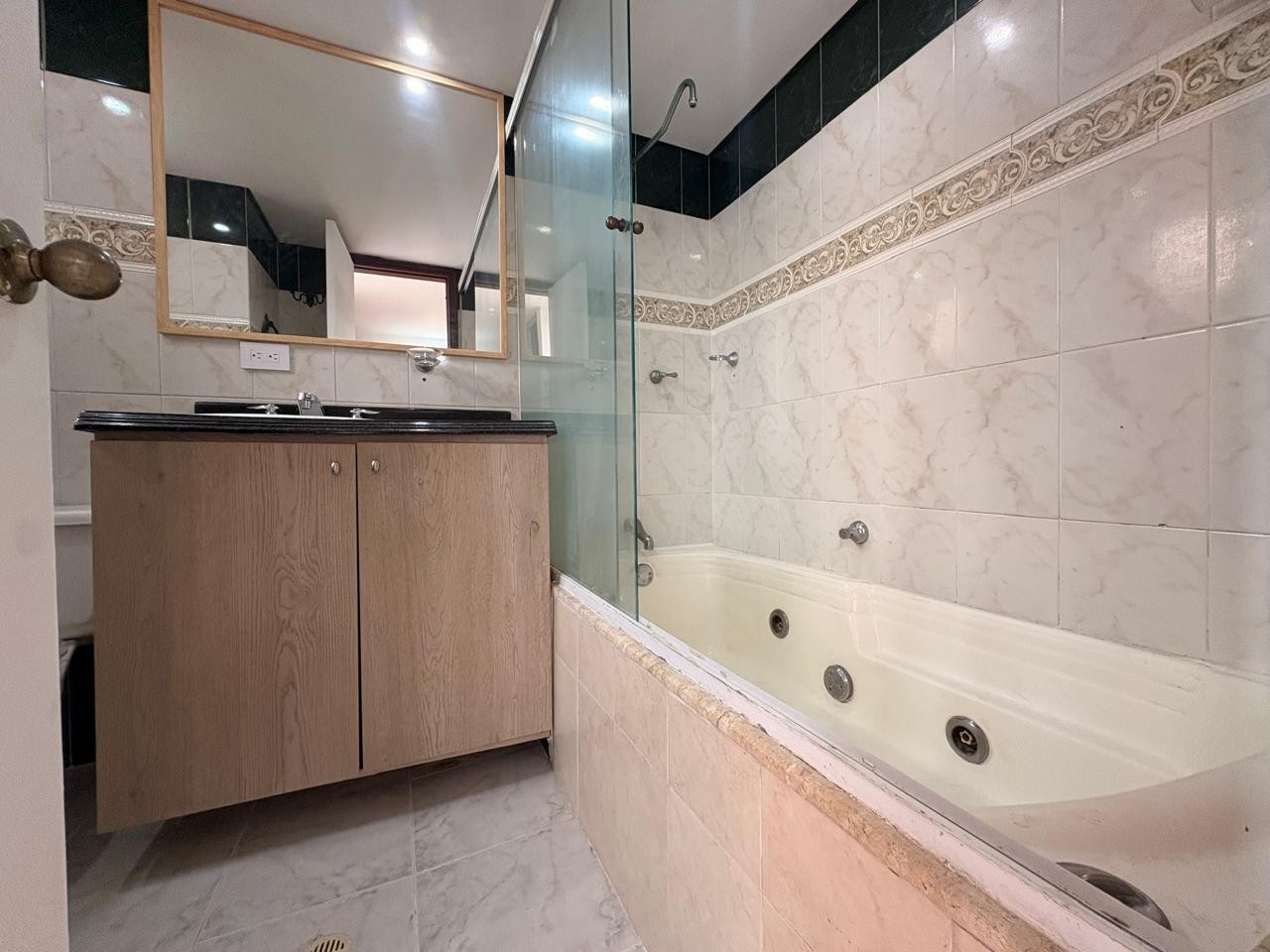 Apartamento en venta en El Poblado, Medellín · foto 12 de 13
