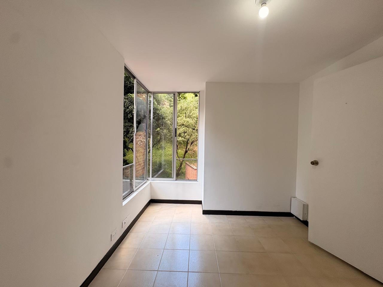 Apartamento en venta en El Poblado, Medellín · foto 10 de 13
