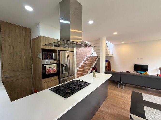 Casa de 4 alcobas en venta en Cr El Bosque, Chía, 155 m² · foto 11 de 24