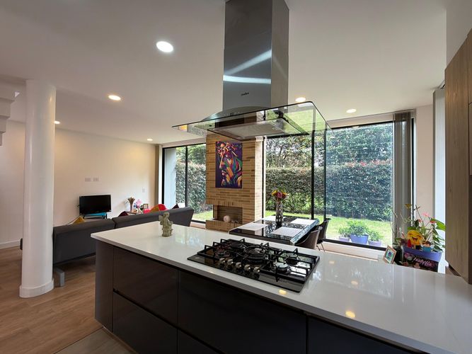Casa de 4 alcobas en venta en Cr El Bosque, Chía, 155 m² · foto 10 de 24