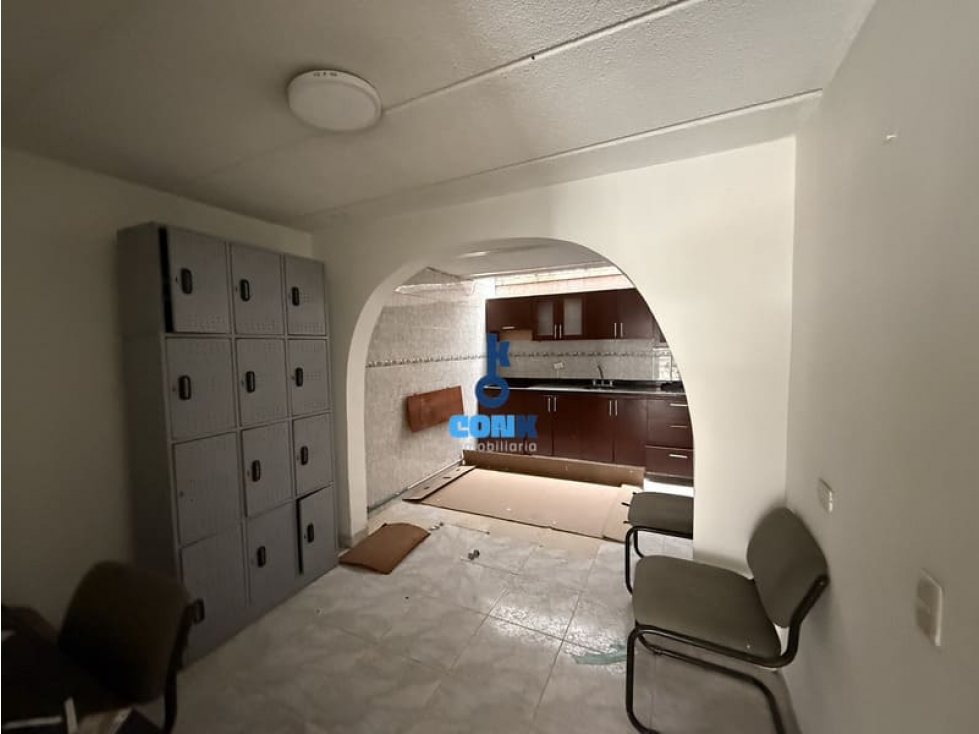 Casa en venta en Engativá, Bogotá · foto 3 de 18