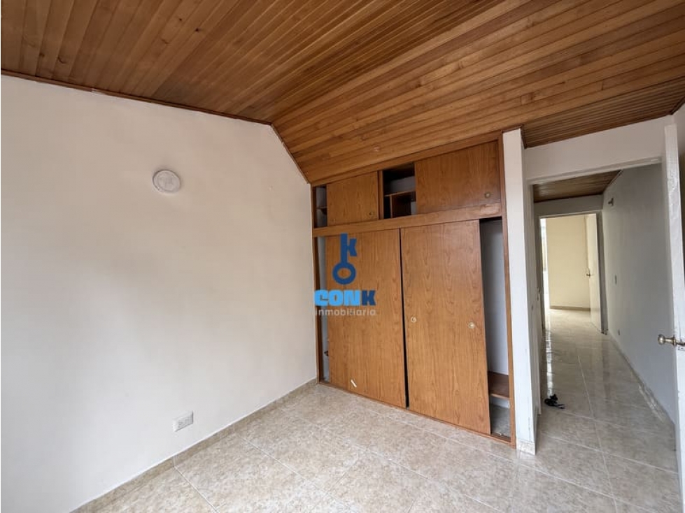 Casa en venta en Engativá, Bogotá · foto 10 de 18