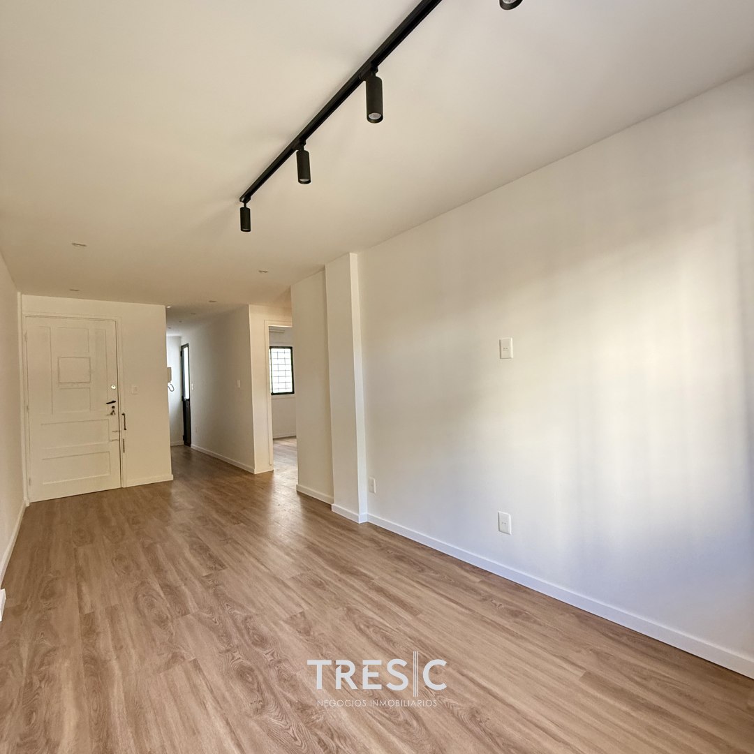 Venta de Apartamento Planta Baja 2 Dormitorios y Patio a Estrenar en Parque Batlle - Mehr