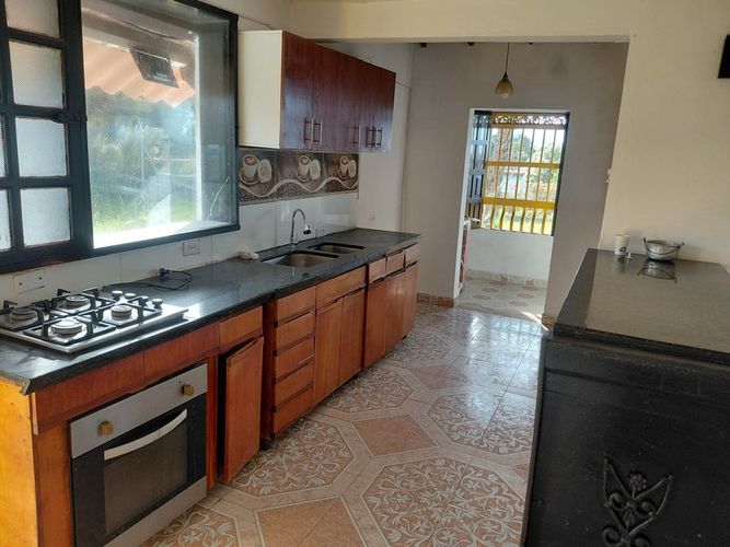 Finca en arriendo en Santa Elena, Medellín, 180 m² · foto 6 de 19