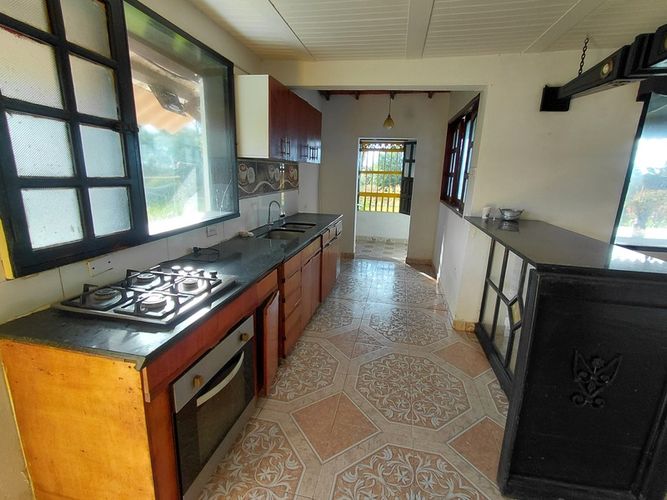 Finca en arriendo en Santa Elena, Medellín, 180 m² · foto 7 de 19