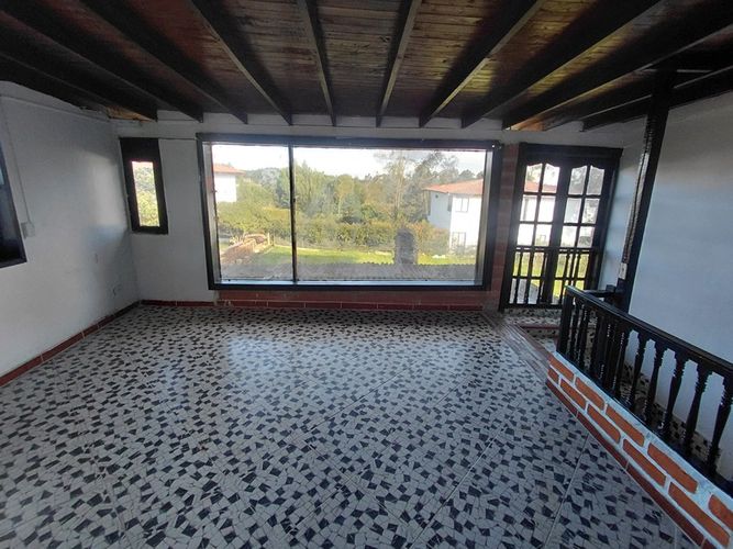 Finca en arriendo en Santa Elena, Medellín, 180 m² · foto 11 de 19