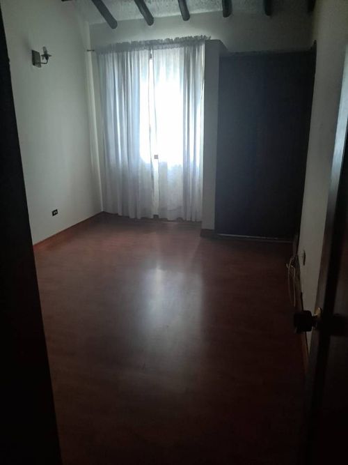 Casa de 3 alcobas en venta en Alhambra, Bogotá, 275 m² · foto 12 de 21