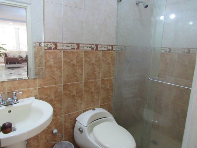 Apartamento de 3 alcobas en venta en Versalles, Cali, 156 m² · foto 6 de 24