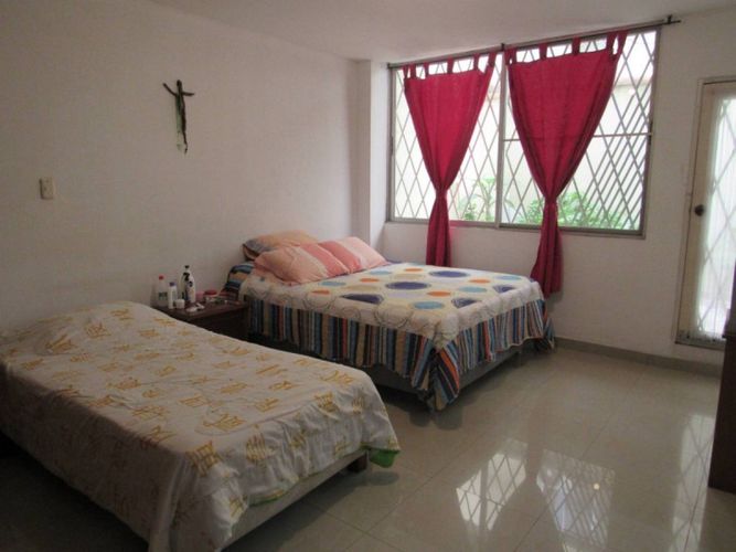 Apartamento de 3 alcobas en venta en Versalles, Cali, 156 m² · foto 7 de 24