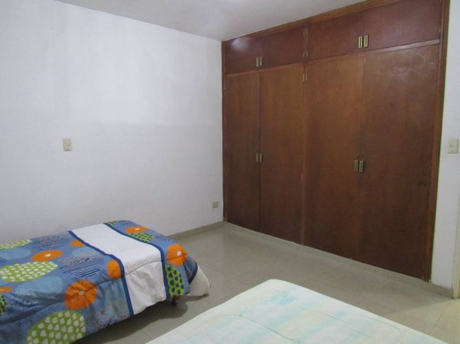 Apartamento de 3 alcobas en venta en Versalles, Cali, 156 m² · foto 12 de 24