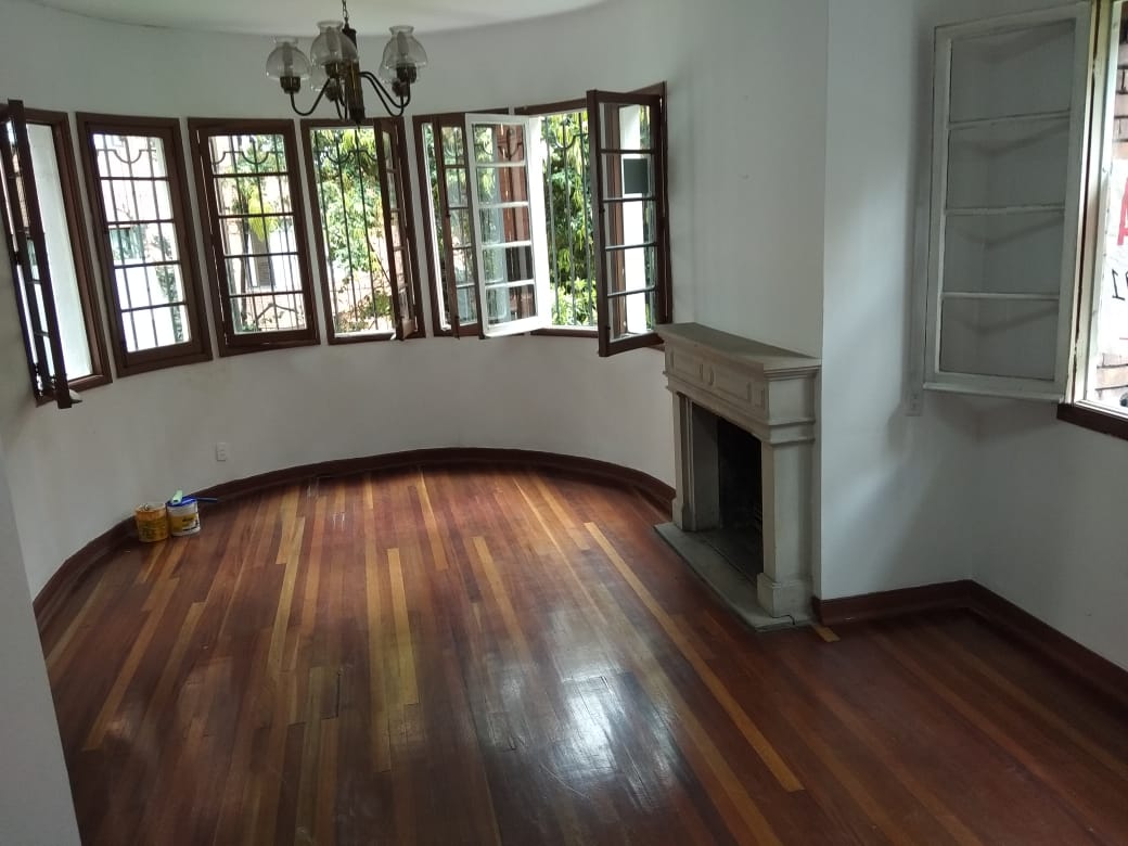 Office for rent in Los rosales, Bogotá