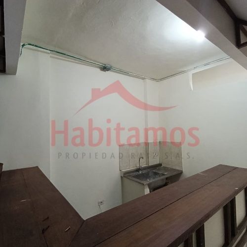 Local en arriendo en Manila, Medellín, 100 m² · foto 2 de 12