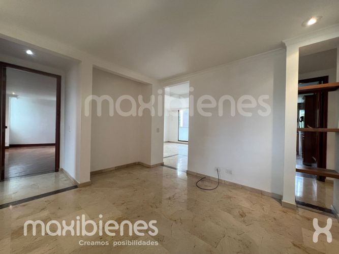 Apartamento de 2 alcobas en arriendo en Las Lomas, Medellín, 100 m² · foto 12 de 20