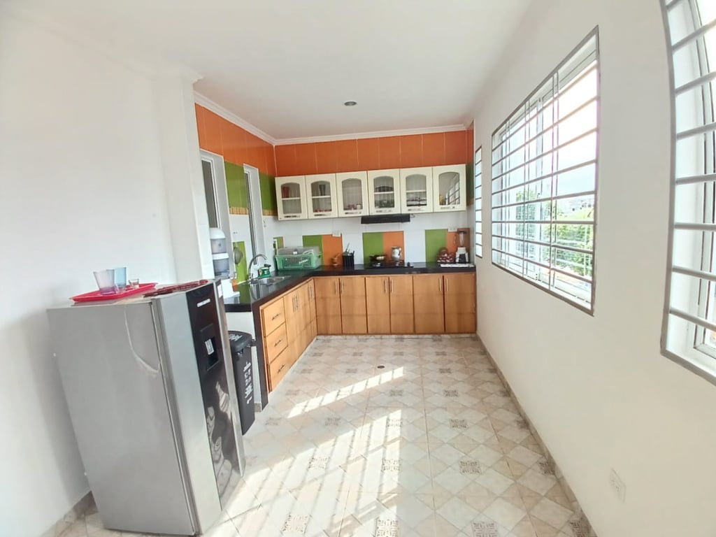 Apartamento en venta en Centro, Montería · foto 2 de 12