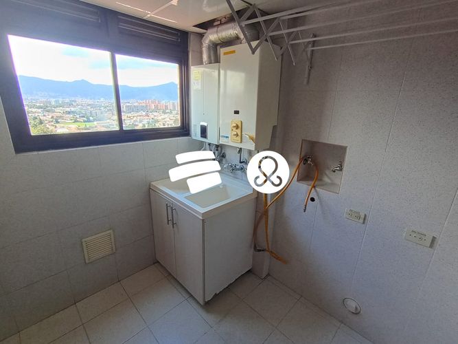 Apartamento en venta en Cerros De Suba, Bogotá · foto 17 de 24
