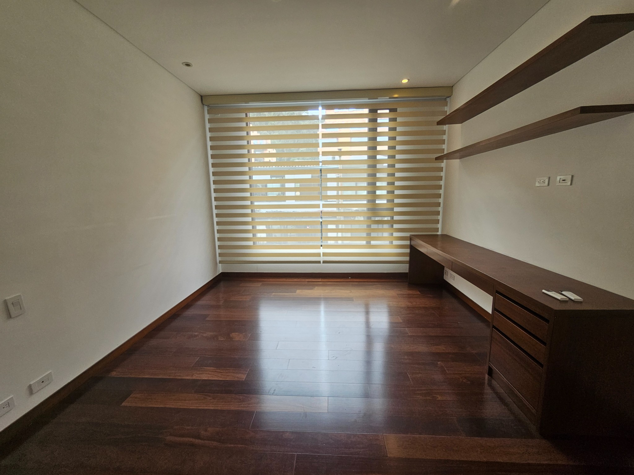 Apartamento en venta en Los Rosales, Bogotá · foto 13 de 18