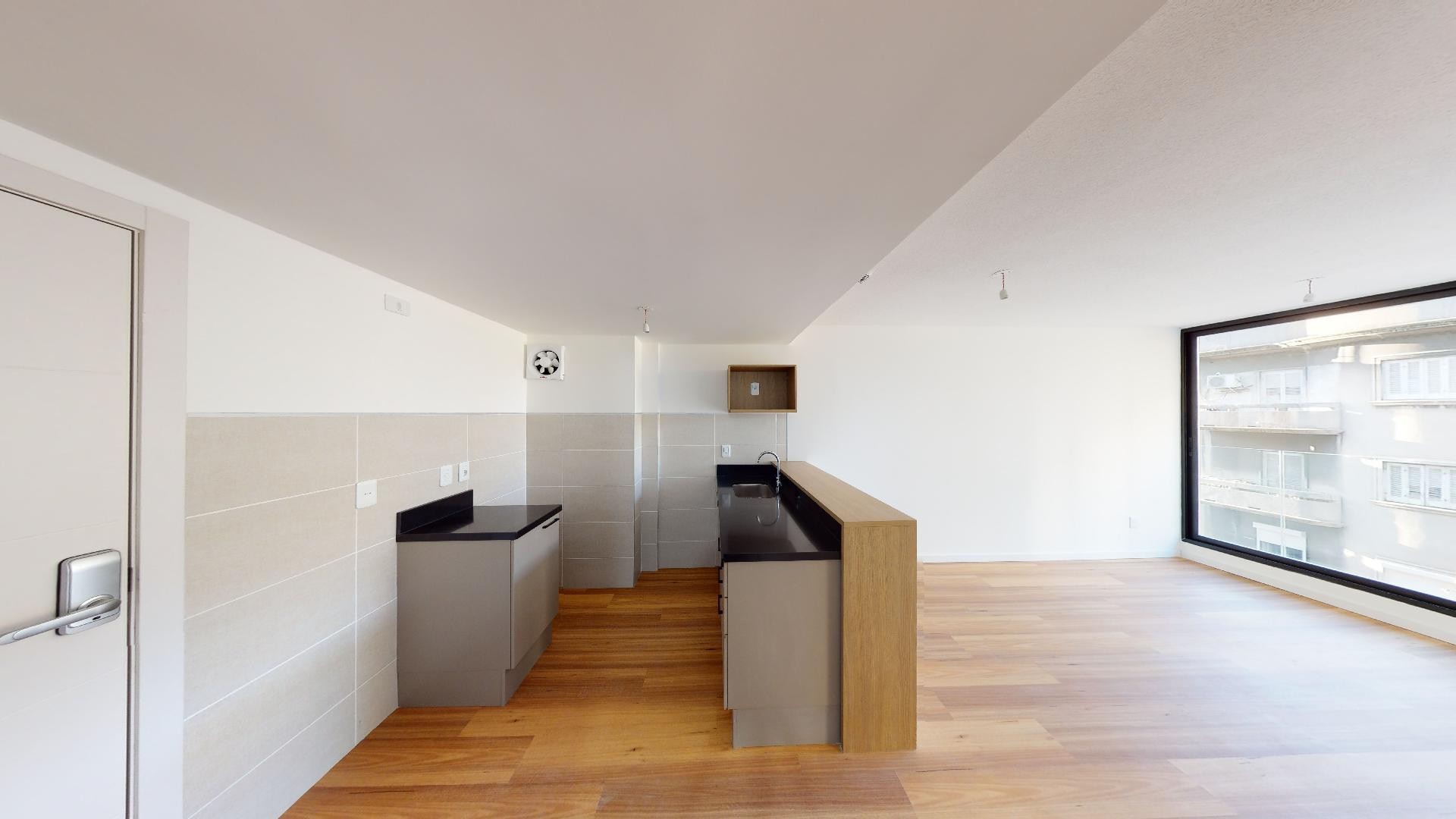Alquiler Apartamento De 1 Dormitorio Súper Luminoso En Cordón - Al Frente Y Con Terraza · Foto 2