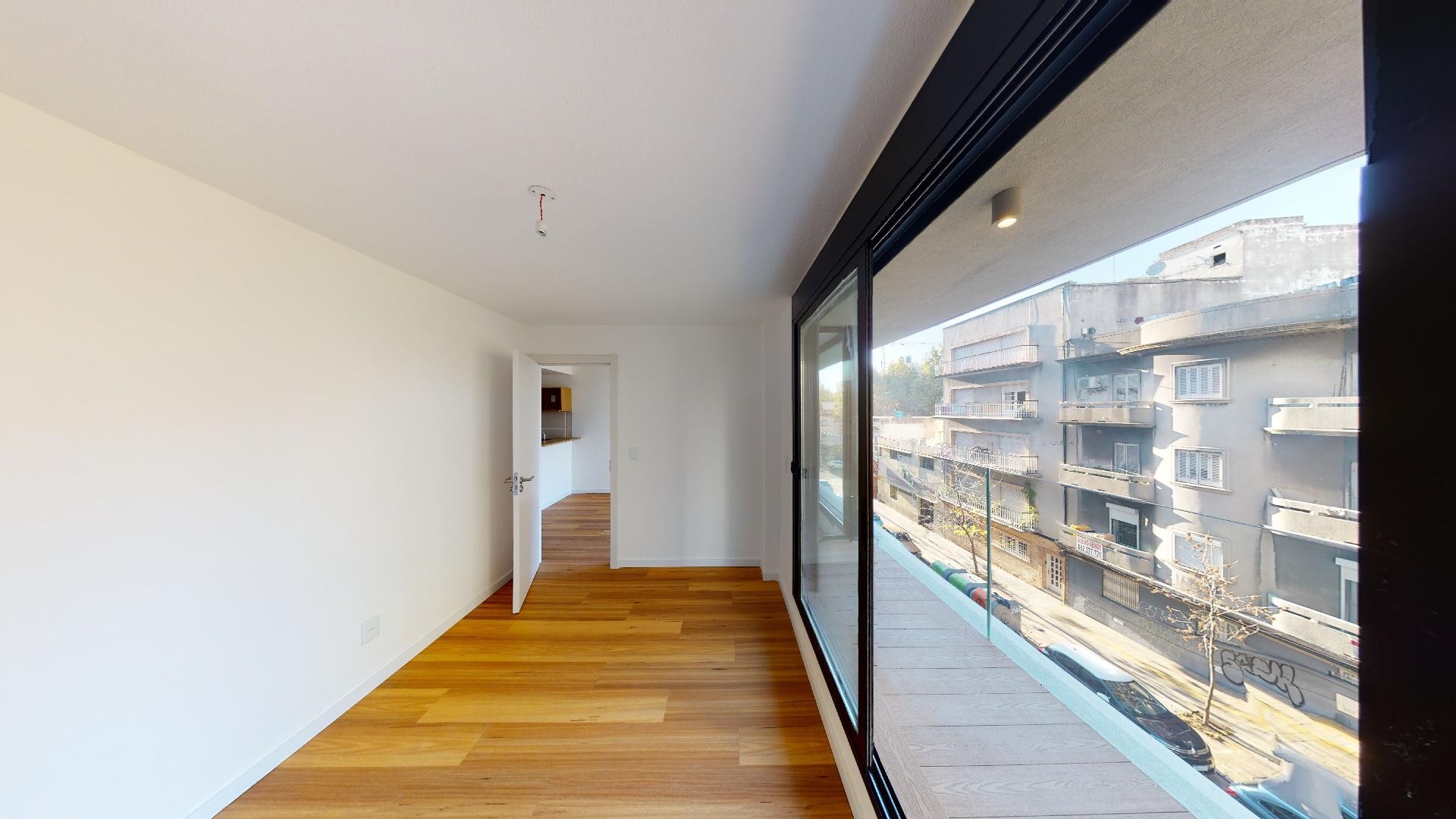 Alquiler Apartamento De 1 Dormitorio Súper Luminoso En Cordón - Al Frente Y Con Terraza · Foto 3