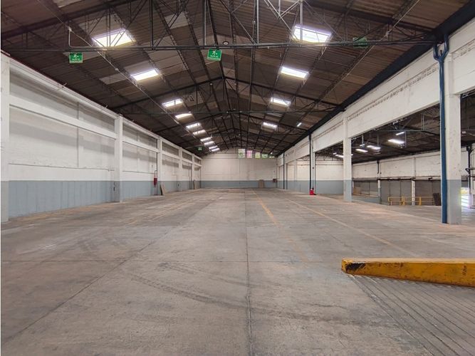 Bodega en venta en Mayorca, Sabaneta, 2971 m² · foto 2 de 19
