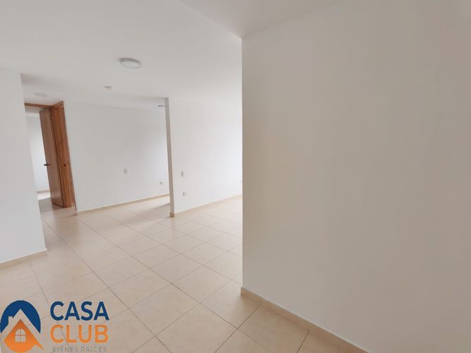 Apartamento de 2 alcobas en venta en Paseo Del Puente Et Ii, Piedecuesta, 60 m² · foto 2 de 16