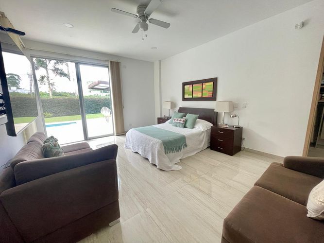 Casa de 3 alcobas en venta en Vía El Caimo, Armenia, 1035 m² · foto 15 de 24