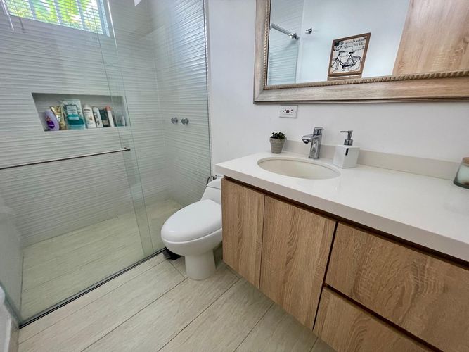 Casa de 3 alcobas en venta en Vía El Caimo, Armenia, 1035 m² · foto 22 de 24