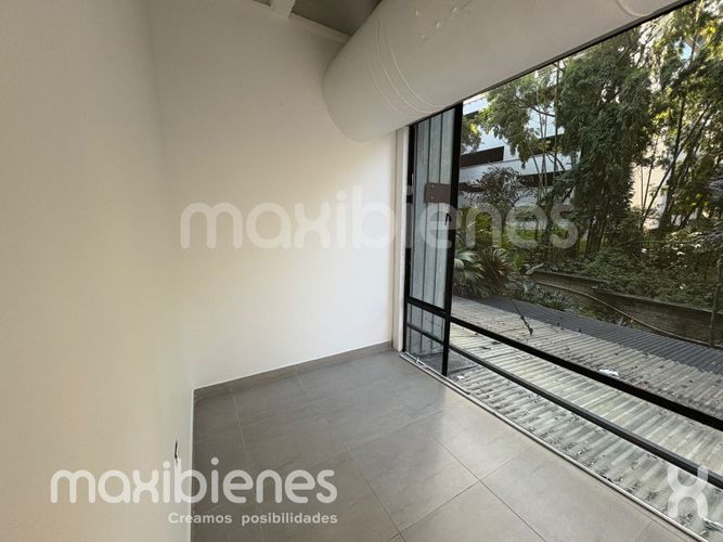 Local en arriendo en Los Balsos, Medellín, 35 m² · foto 10 de 10