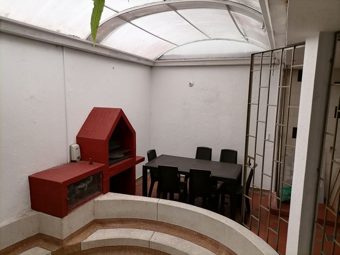 Casa de 6 alcobas en arriendo en Llanocentro, Villavicencio, 340 m² · foto 10 de 13