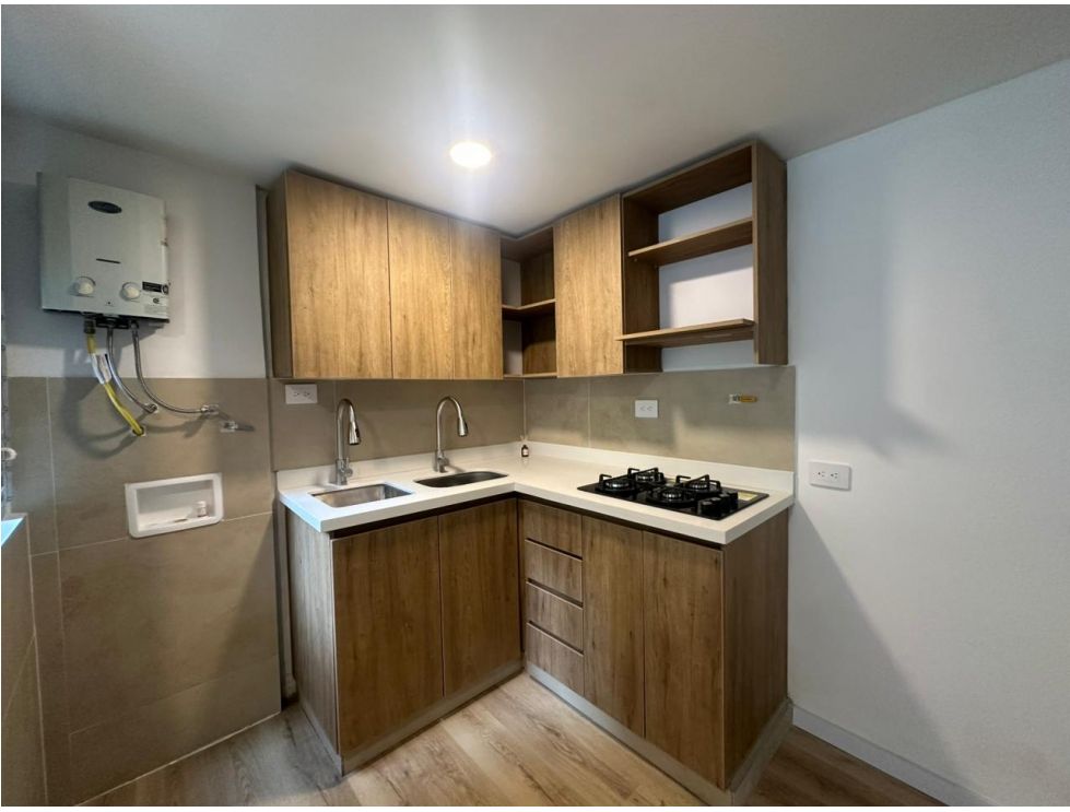 Apartamento en venta en San javier no.2, Medellín 5
