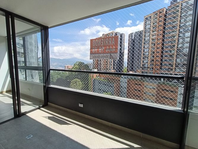 Apartamento de 2 alcobas en arriendo en Loma Del Escobero, Envigado, 76 m² · foto 8 de 14