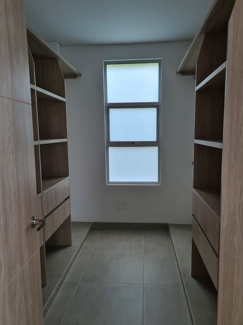 Casa de 4 alcobas en venta en Vía El Caimo, Armenia · foto 8 de 10