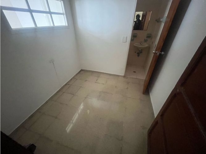 Local en arriendo en Las Acacias, Medellín, 220 m² · foto 8 de 22