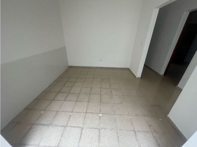 Local en arriendo en Las Acacias, Medellín, 220 m² · foto 16 de 22