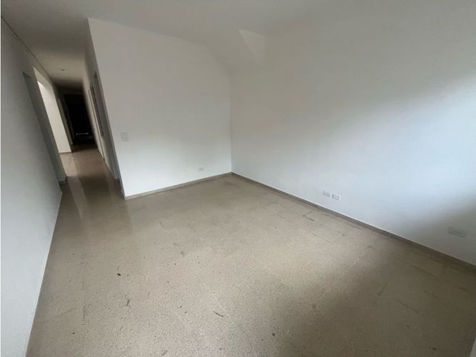 Local en arriendo en Las Acacias, Medellín, 220 m² · foto 21 de 22
