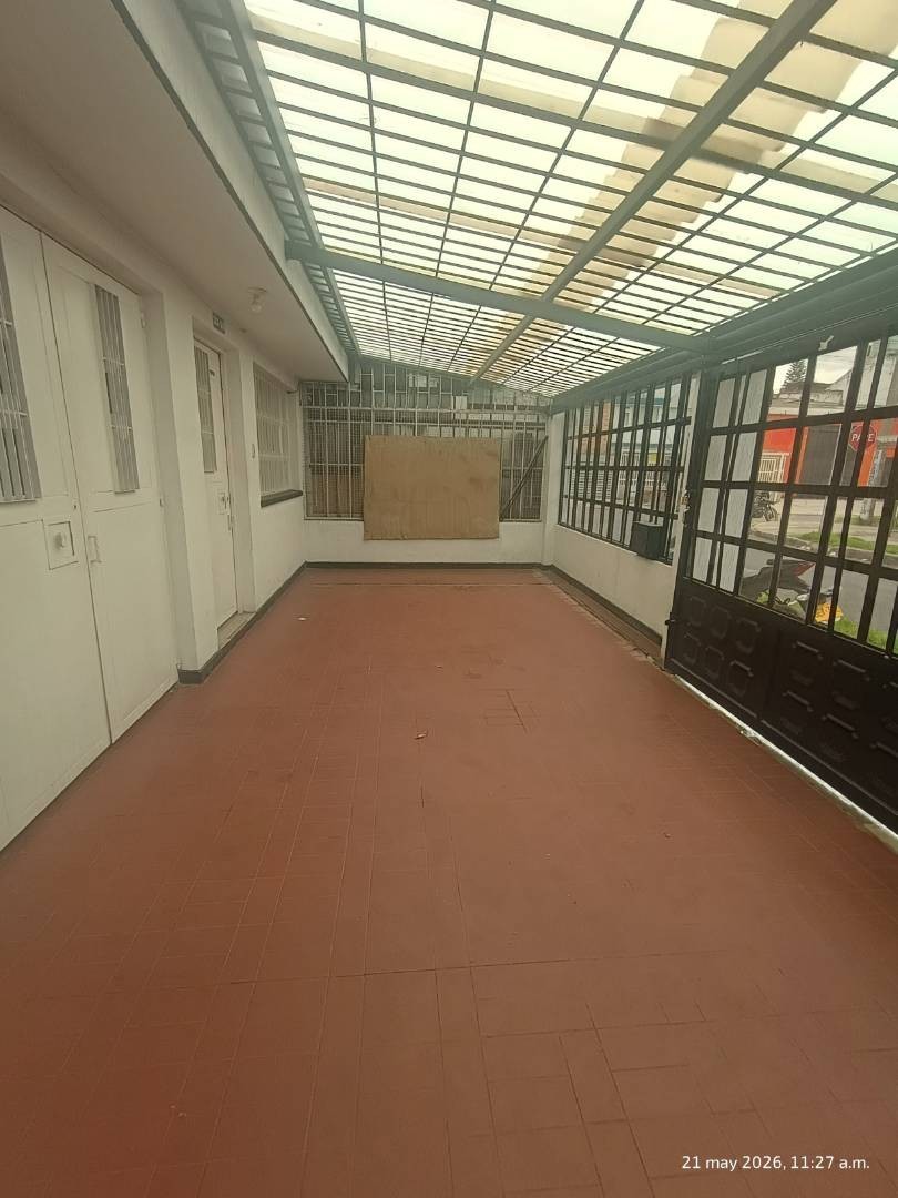 Casa en venta en Veraguas, Bogotá · foto 2 de 24