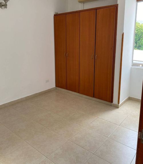 Casa de 3 alcobas en venta en La Paz, Floridablanca, 150 m² · foto 5 de 8