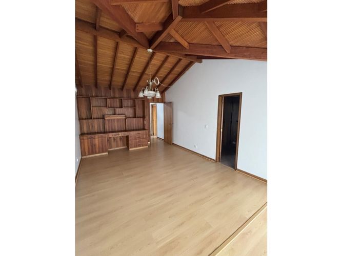 Casa de 4 alcobas en arriendo en Escobero, Medellín, 470 m² · foto 12 de 15